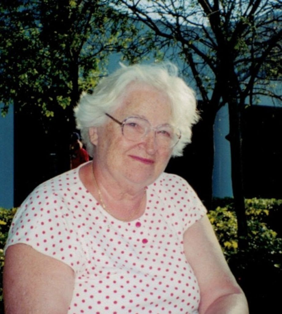 Mary Nadeau Profile Photo
