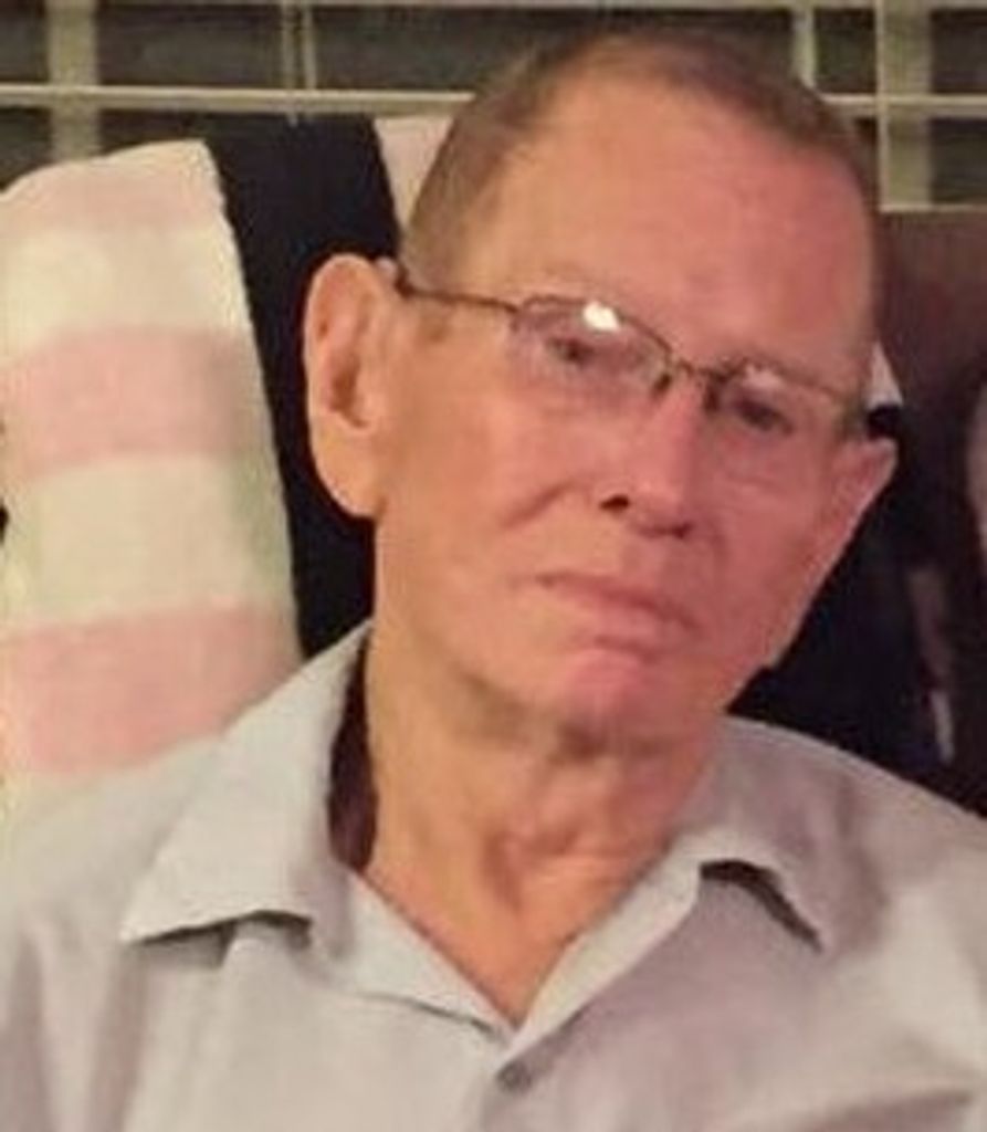 Douglas  Weiss