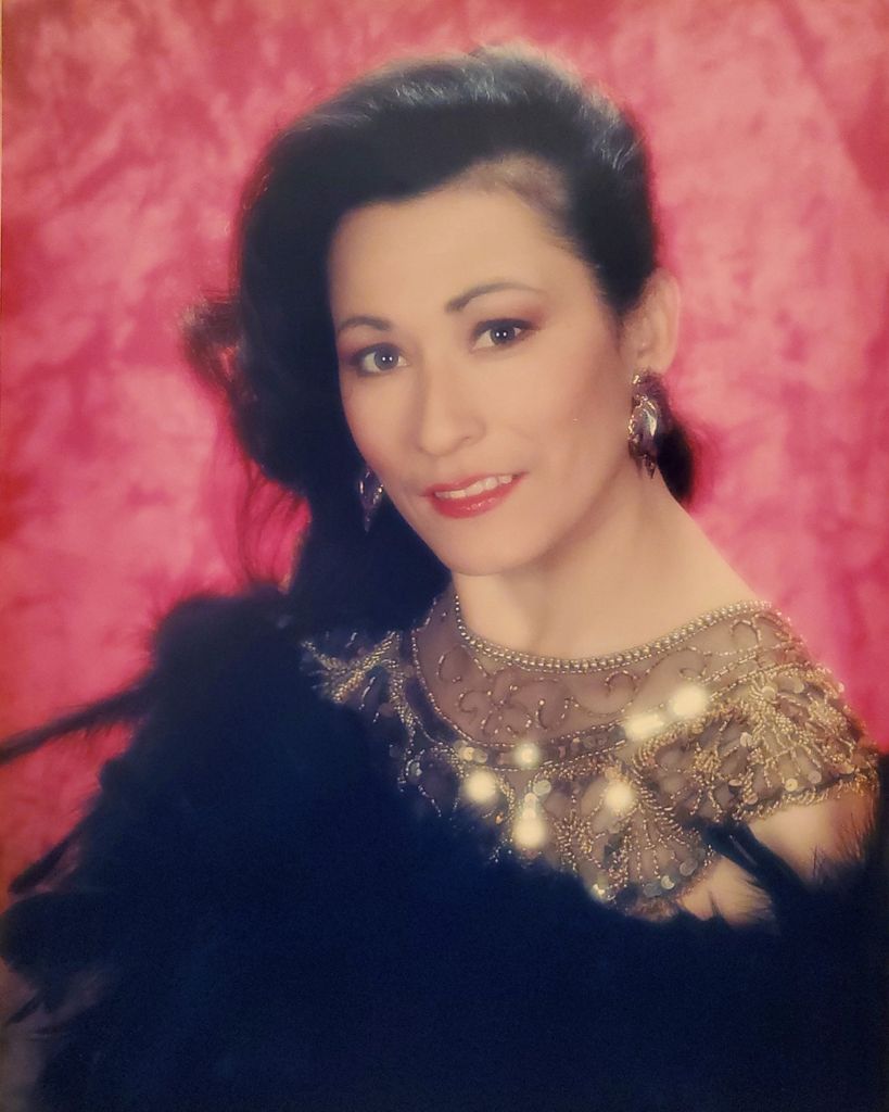 Eva Thompson Profile Photo