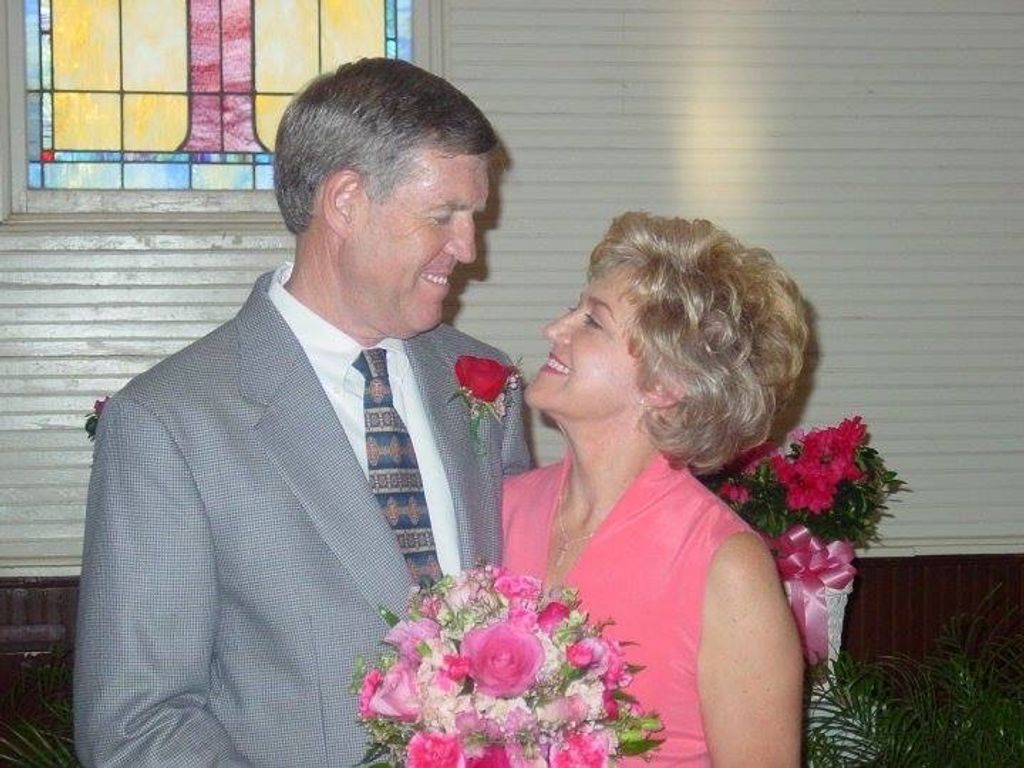 Jody (McKenzie)  Cox