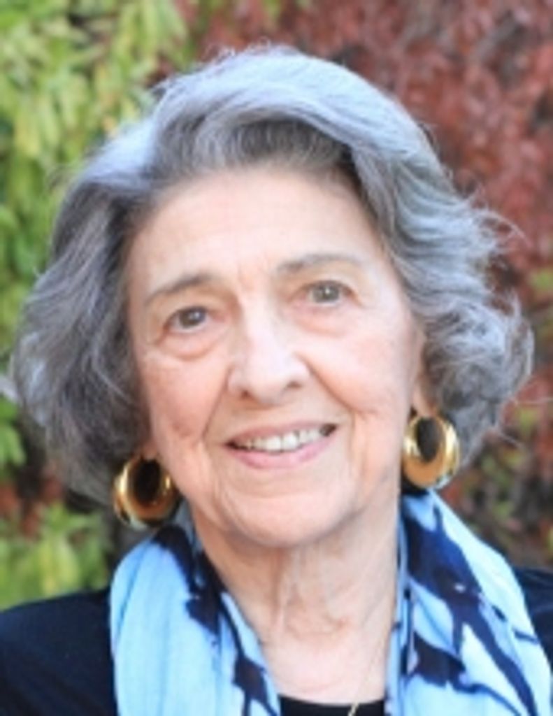 Elayne Andrews