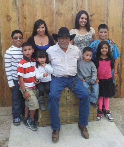 Felipe and Eileen Rodriguez photo gallery thumbnail 35 of 51