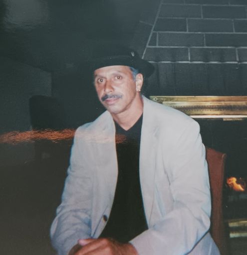 Rafael Arroyo photo gallery thumbnail 5 of 37