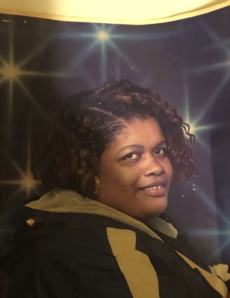 Leslie Lisa Caldwell Profile Photo