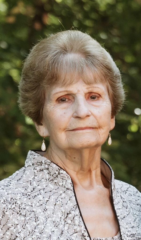 Lou Ann Hart Profile Photo