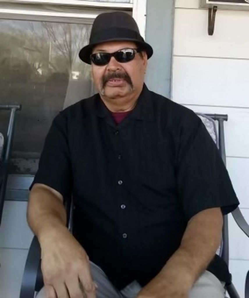 Larry Olivarez, Jr. Profile Photo