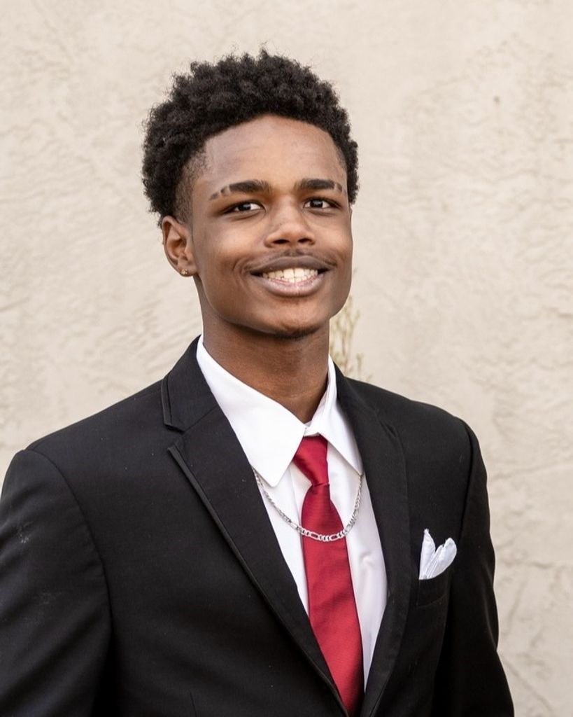 Dana Jeremiah Devonte' Henry