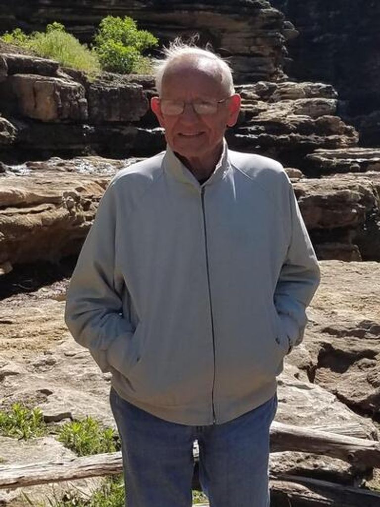Charles Clyde Lybarger Profile Photo