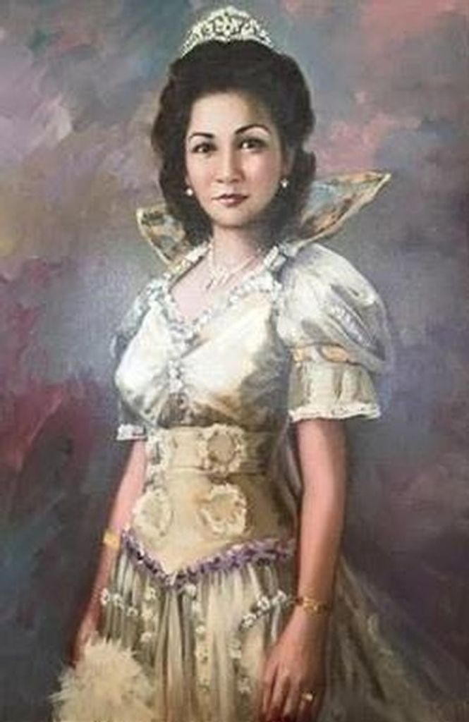 Nina Lewis