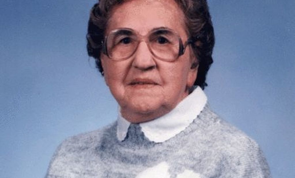 Estelle  Ohmes