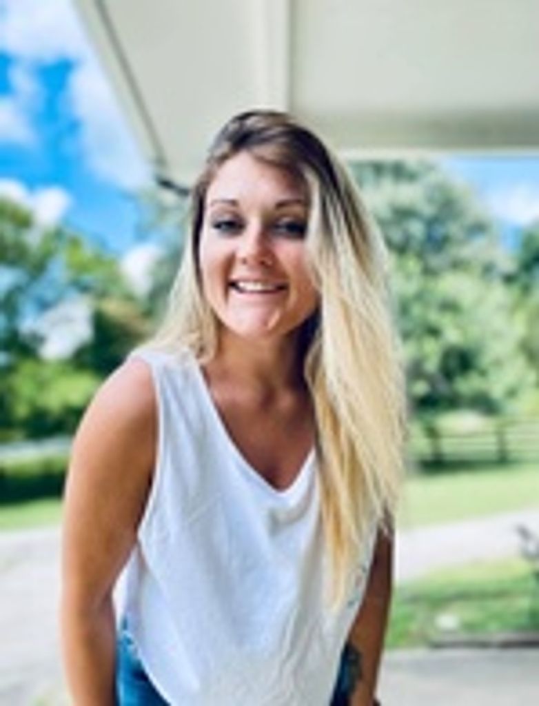 Alaina Davis