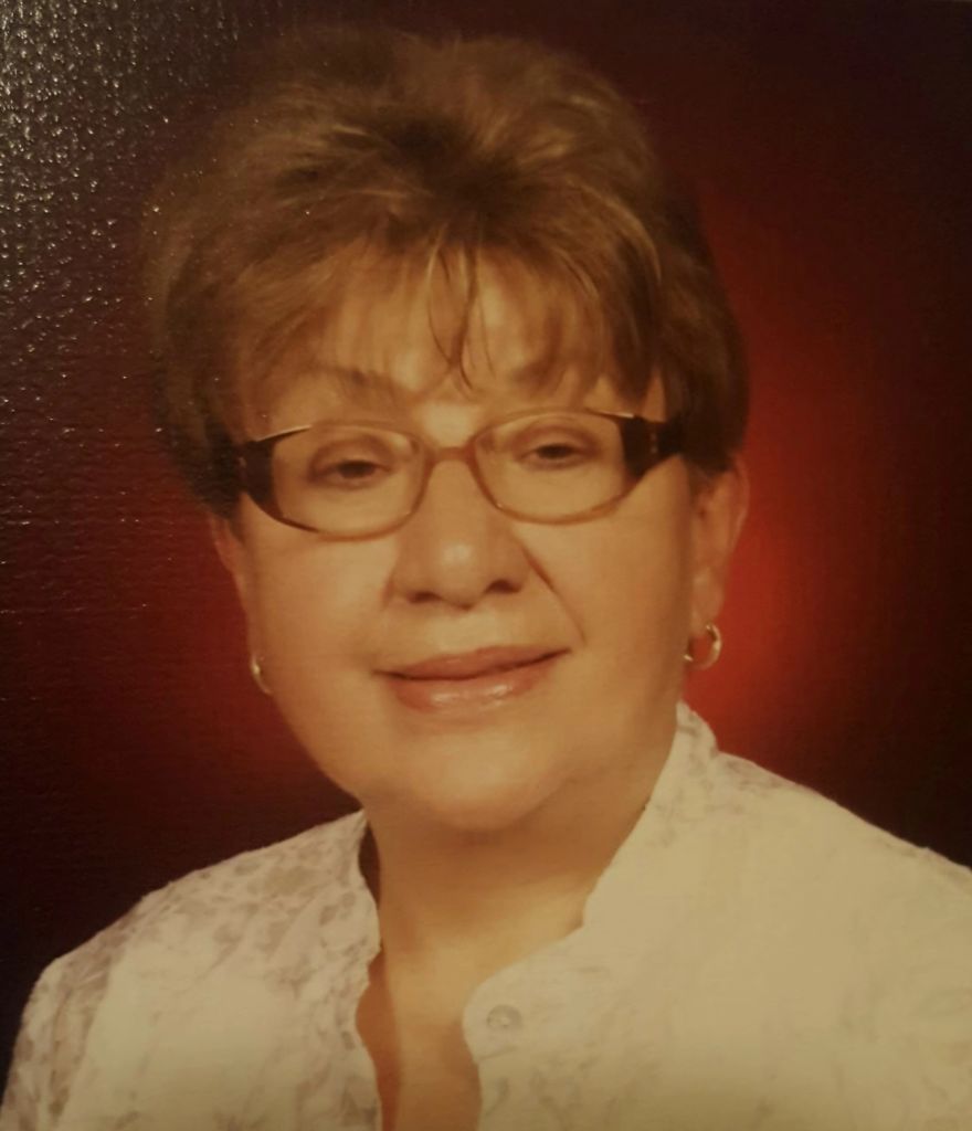 Laura E. Medina