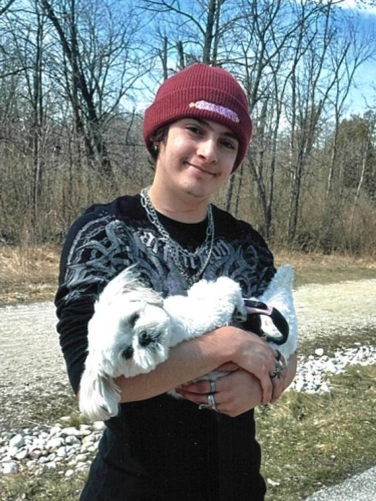 Maddex Joseph Hulse Profile Photo