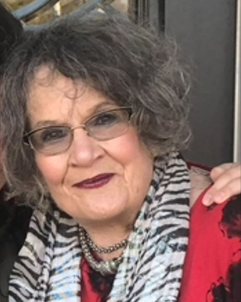 Diane Alcala Munro DeRouen Profile Photo