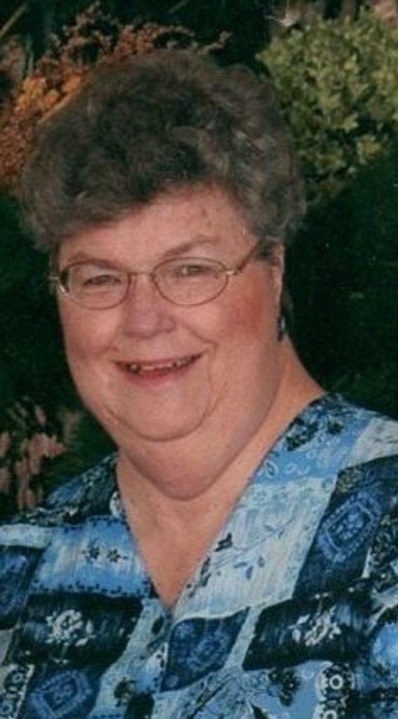Doris Lee (Gaddie)  Huddleston