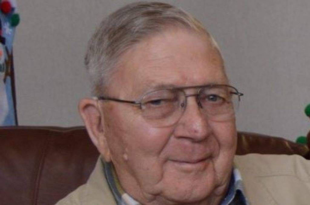 Ernest "Ernie" Clyde Mccabe