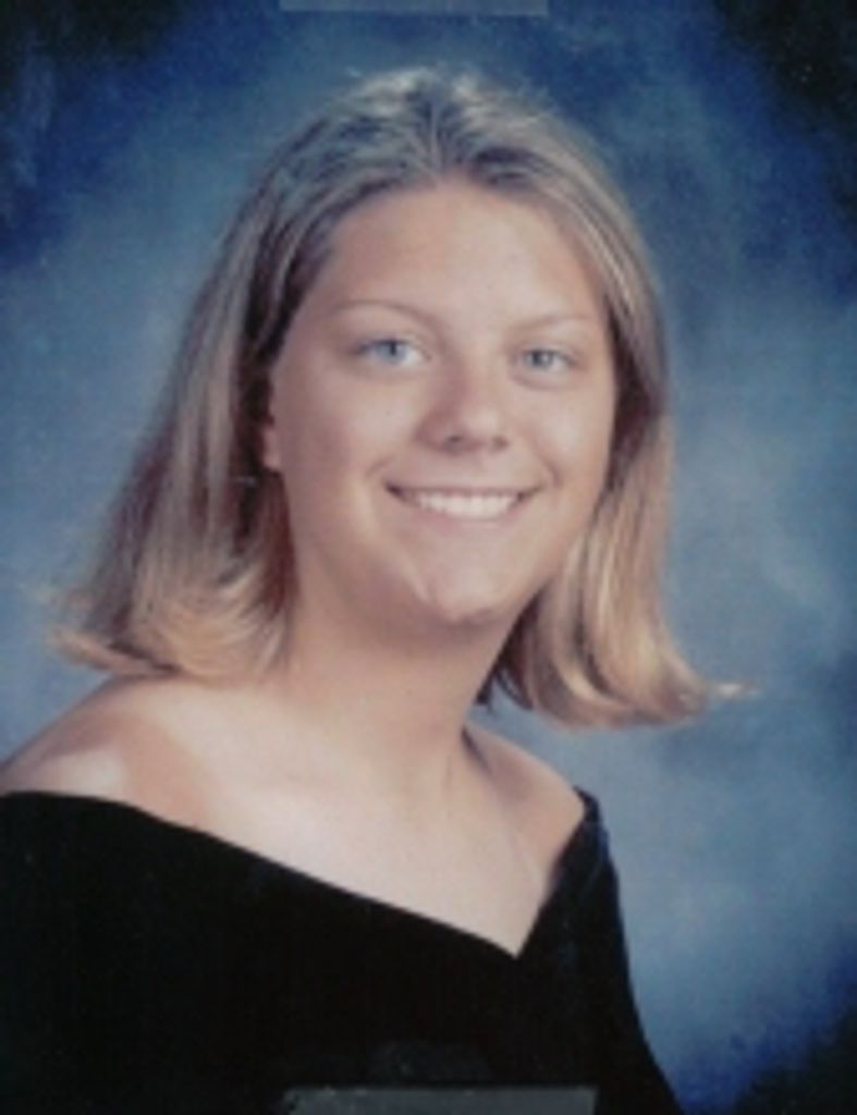 Lindsay Christen Holle