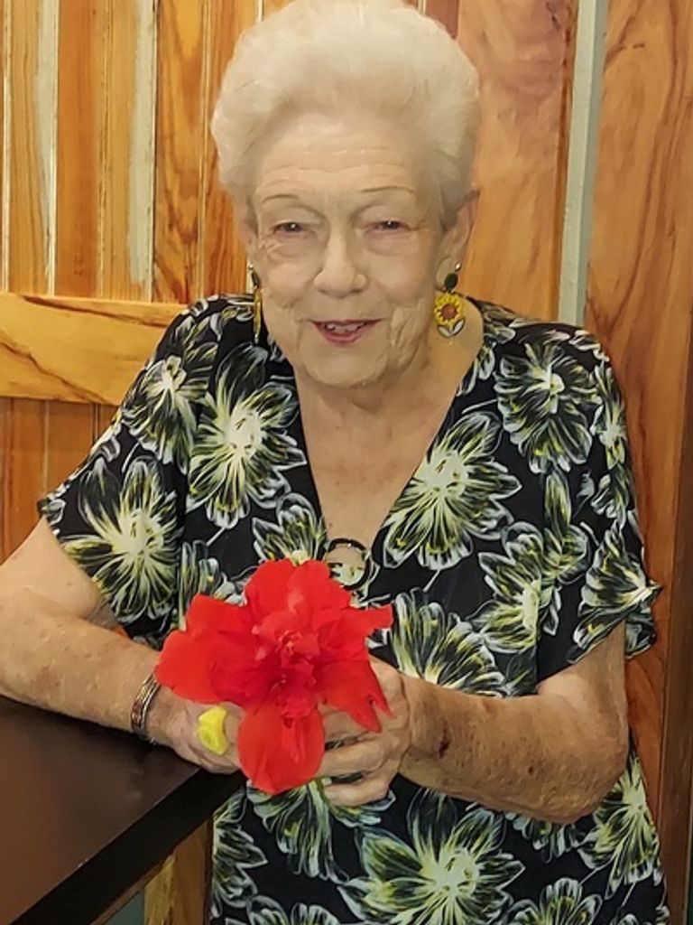 Carolyn Francis Into Profile Photo