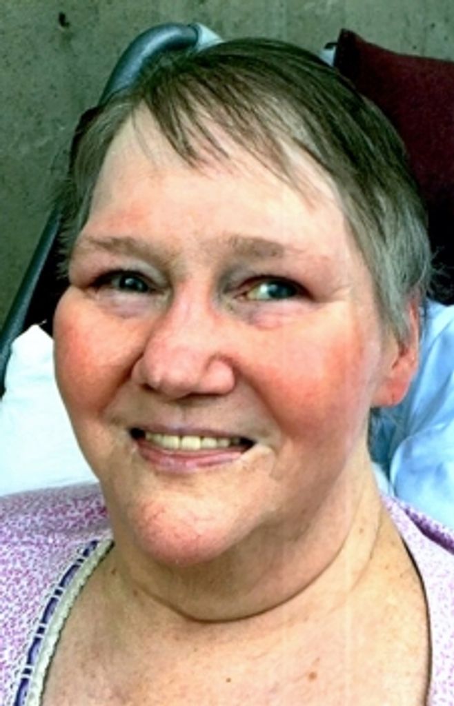 Lisa  J. Woods