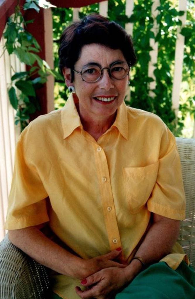 Lilian (Nee Hurst) Shaw