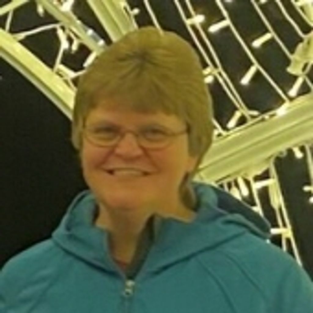 Delores Rose Cross Profile Photo