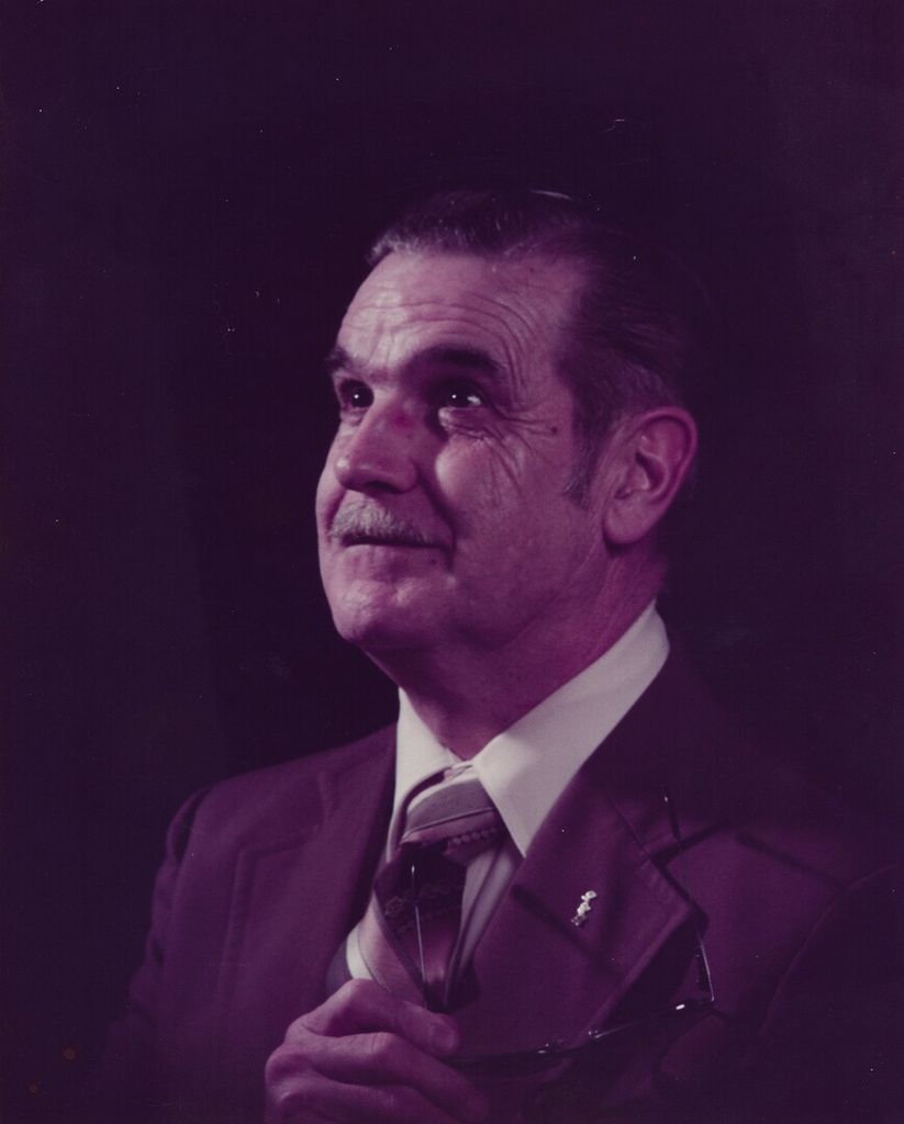 Leo Riddle