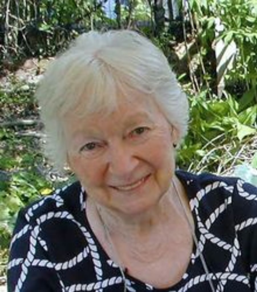 Doris  R. Whitten