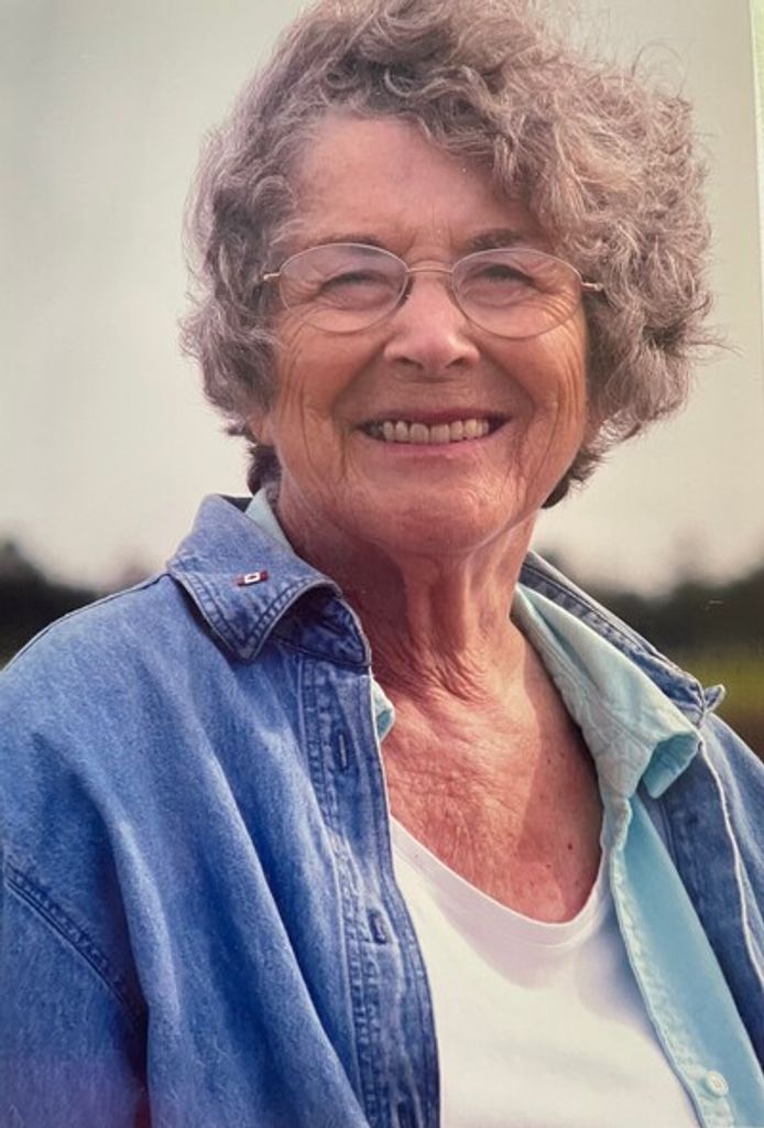 Hope Evelyn Mathews Profile Photo