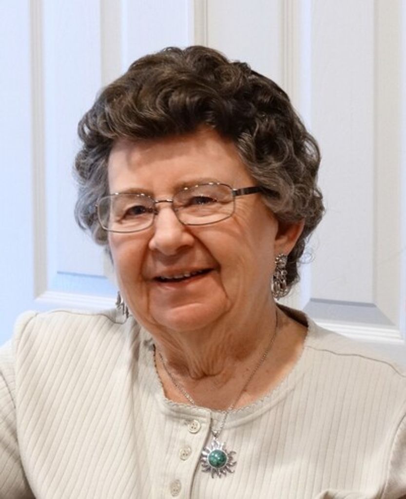 Geraldine Schuster Profile Photo