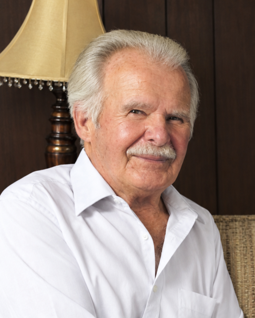 Petro Makowsky Profile Photo