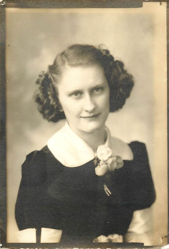 Nina S. (Switzer) Hocker