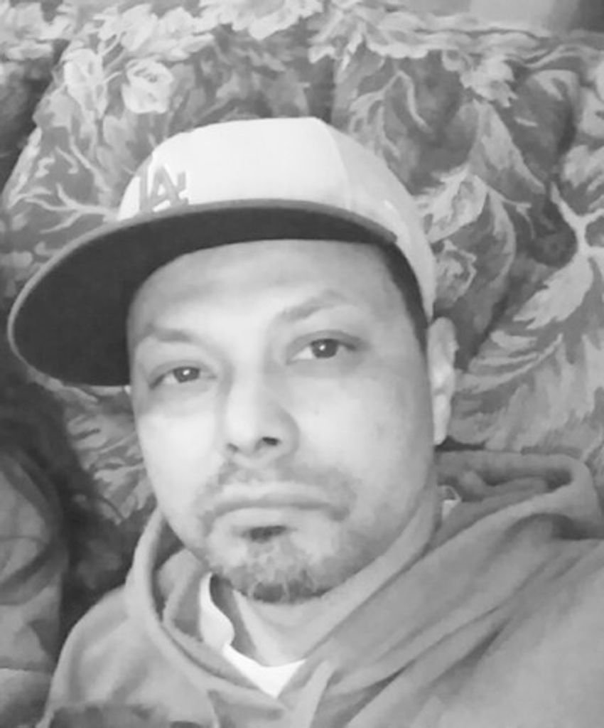 William Tommy Gomez Profile Photo