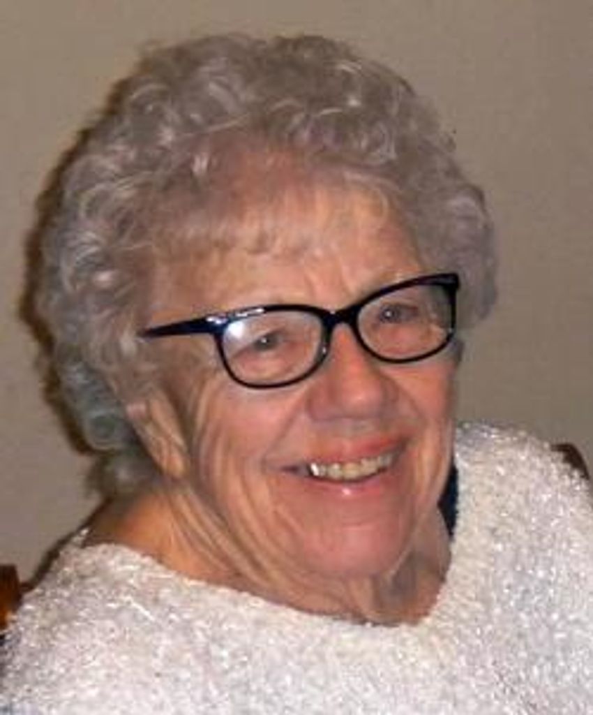 Leontine "Leona" Eugenie Lochet