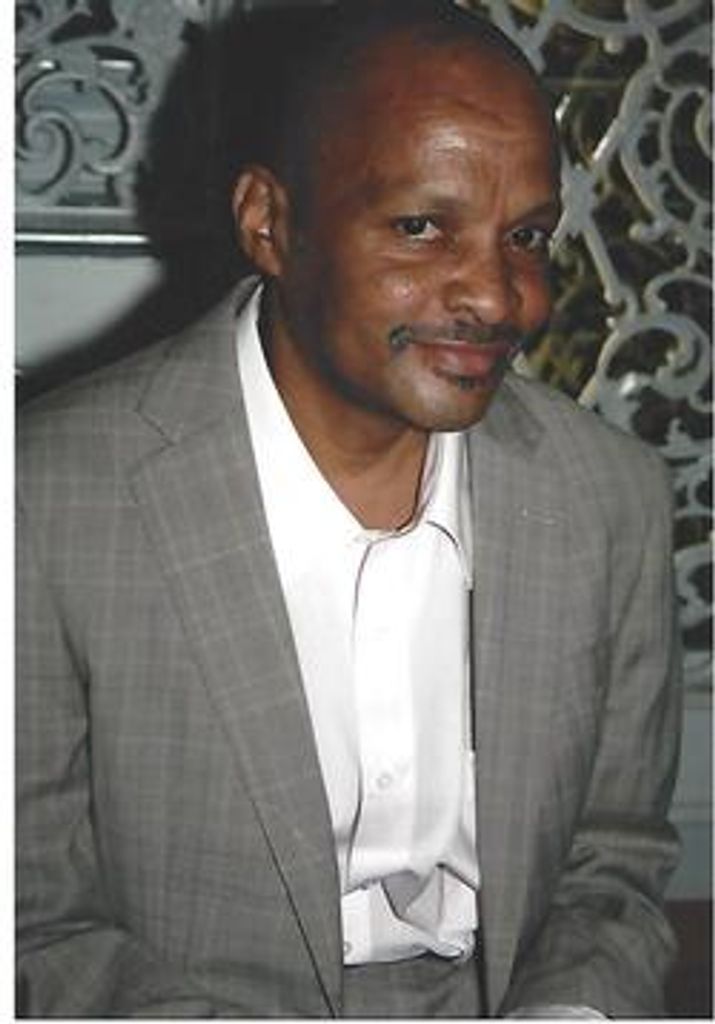 Robert Orlando Moore