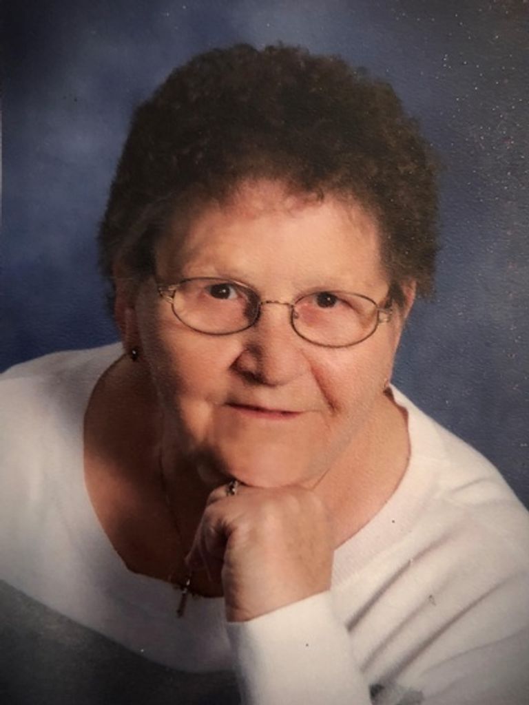 Elizabeth "Snooks" Munz