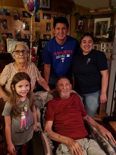 Ramon Salinas photo gallery thumbnail 37 of 62