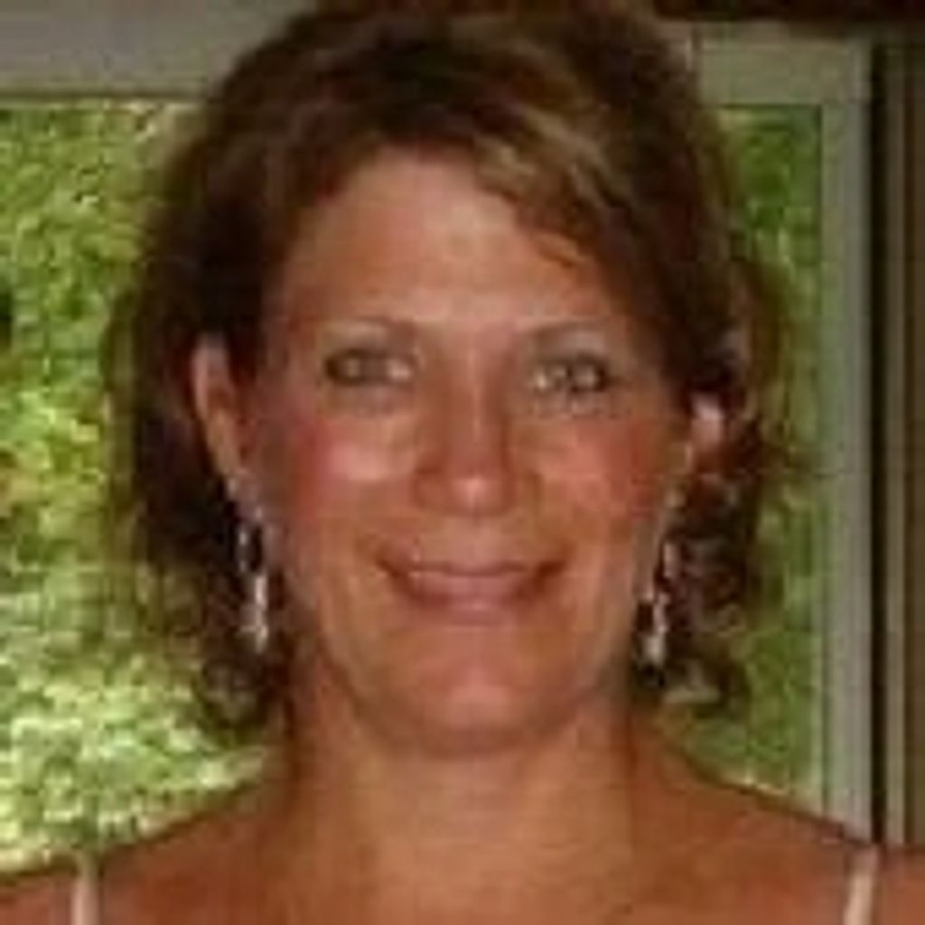 Amy E. Dubois