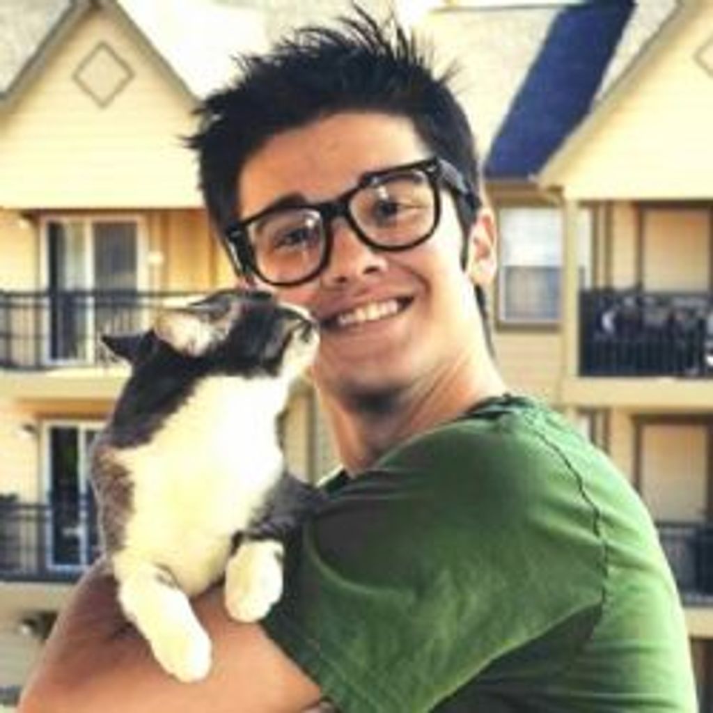 Hunter  Dante Cortesi
