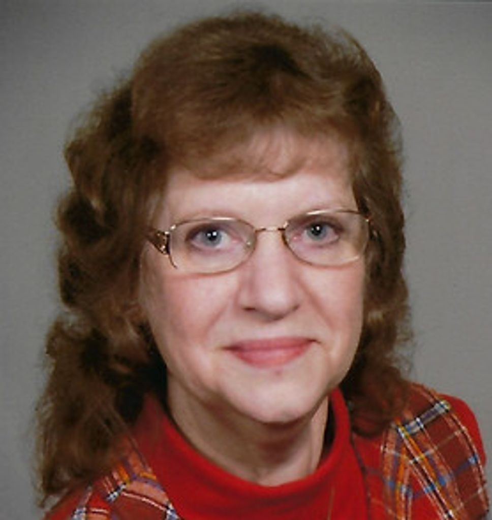 Holly Sue Olson Profile Photo