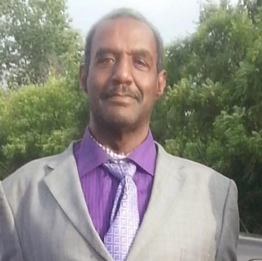 Bishop Richard (Rickey) Henderson Profile Photo