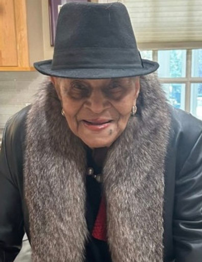 Ruth Pearl (Harris)  Andrews