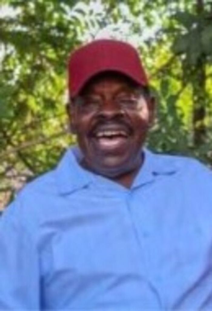Deacon Houisea L. Sanders Profile Photo