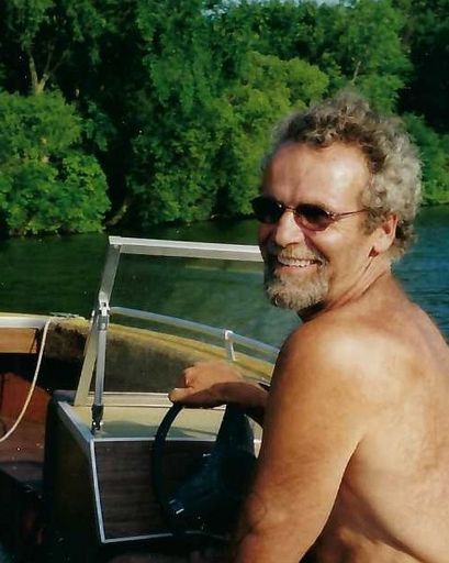 James Lee Lapinski's obituary image