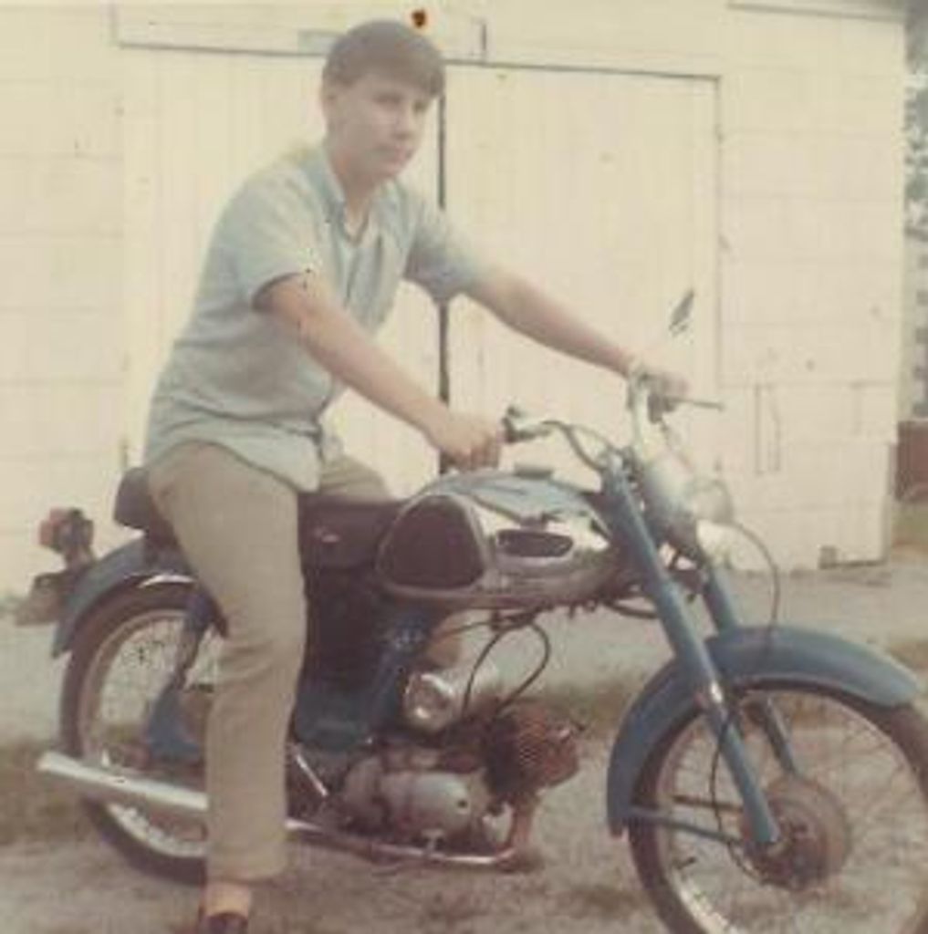 Mr.    James Campbell