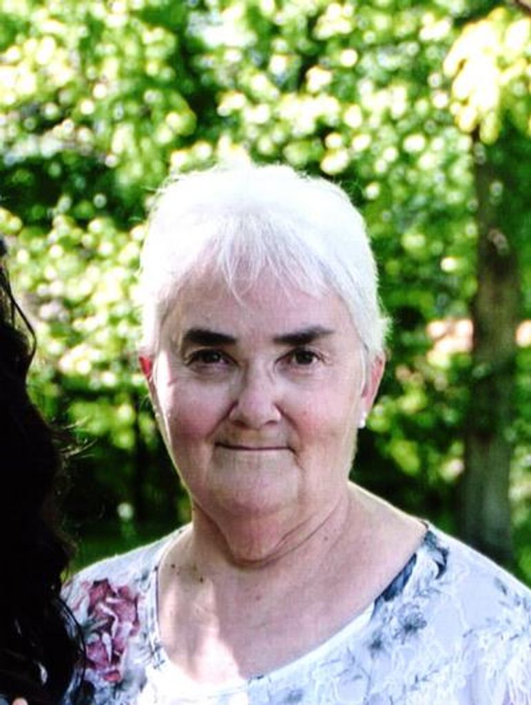 Louetta Lowe Profile Photo