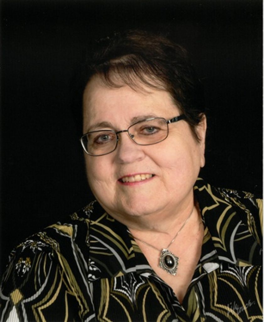 Carol Ann (Theroux) Proulx