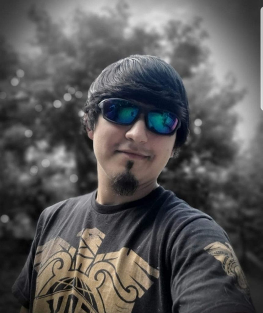 Alex Perez Profile Photo