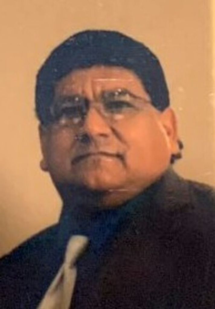 Victor Salinas, Sr. Profile Photo