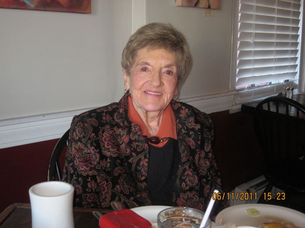 Iris N. (Chehowy) Leschishin Profile Photo