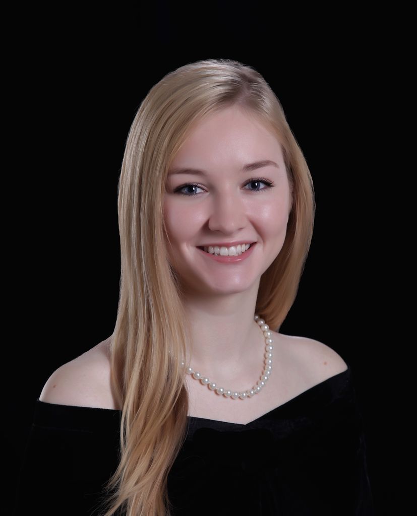 Miss Christina Marie Wenke Profile Photo